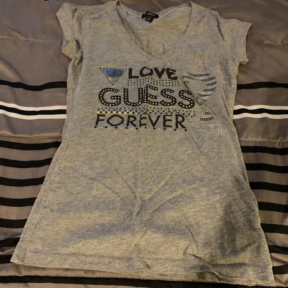 Grey guess shirt with sequence